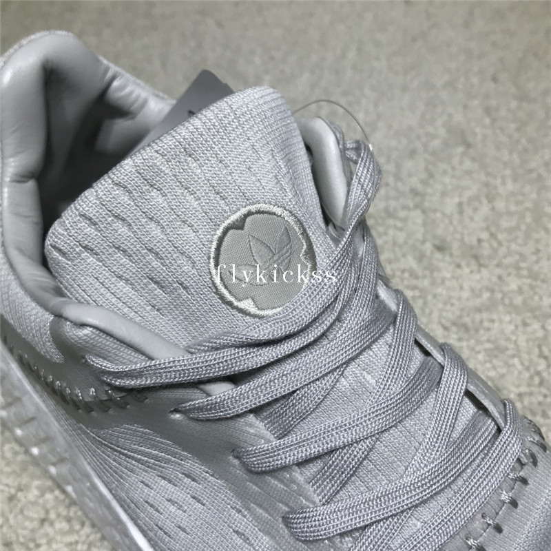 Adidas NMD R2 White Campus boost